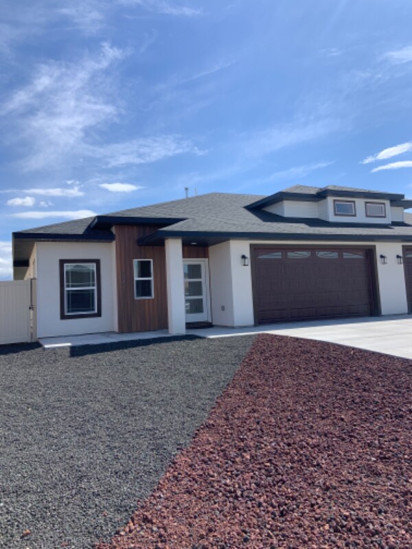 835 Shadowleaf Ave Unit Mother In-Law, Twin Falls, ID 83301