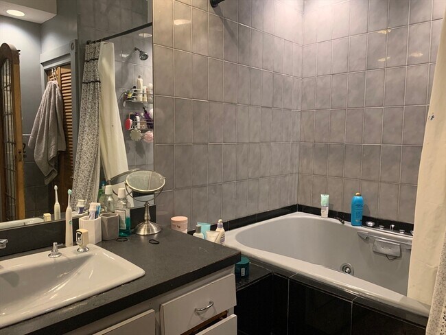 556 Columbus Ave unit 3, Boston, MA 02118 - photo 7