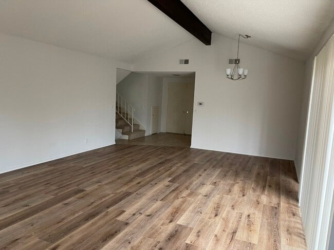 22913 Juniper Ave, Torrance, CA 90505 - photo 6