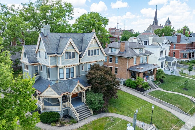 Homes in East Walnut Hills have elegance and historic value.