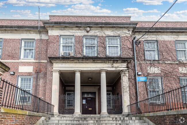 Cecil B Moore Recreation Center