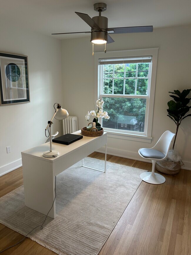 Casa Nita Apts, Seattle, WA 98102 - photo 5