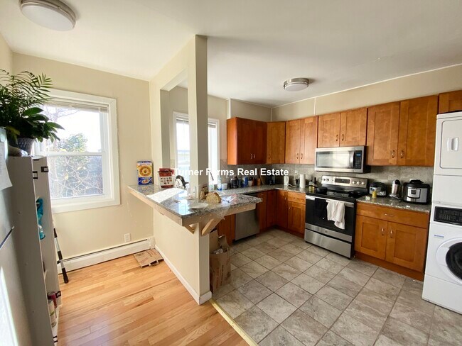6 Bickford Ave unit 3, Roxbury Crossing, MA 02120 - photo 7