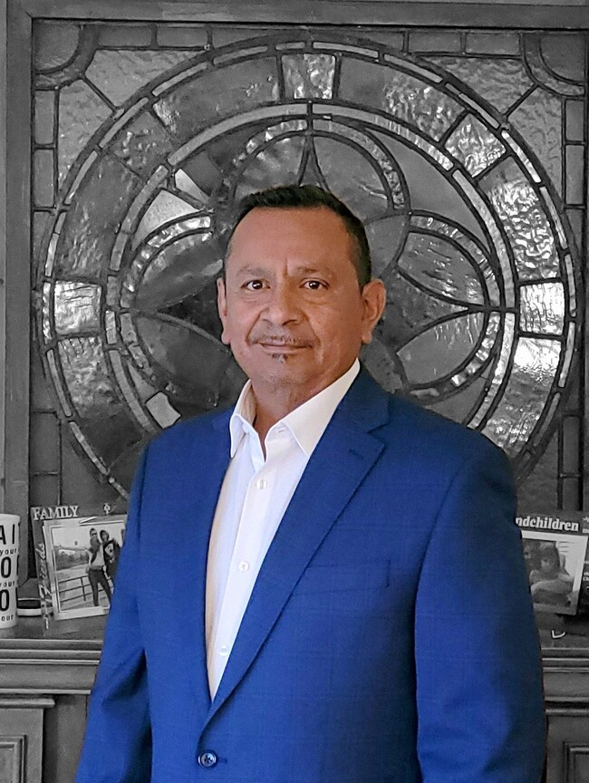 Agent Photo