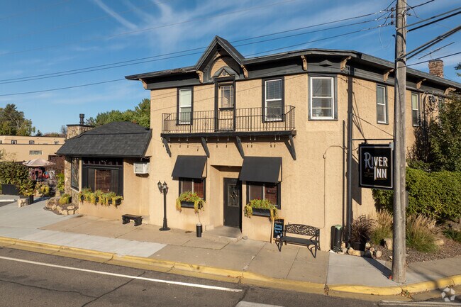 River Inn’s historic brick exterior dates to 1894 in Hanover.