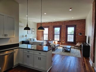 9 S Main St Unit 9 A, Jeffersonville, OH 43128