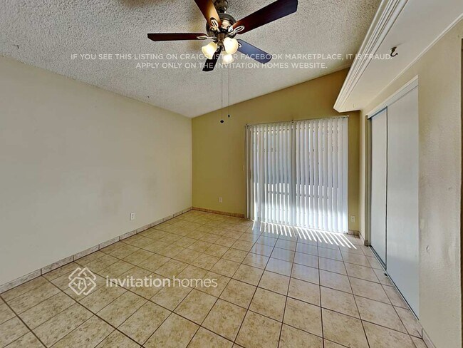 7517 W Mercer Ln, Peoria, AZ 85345 - photo 5