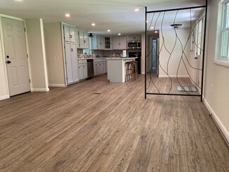 140 Young St, Easton, PA 18042