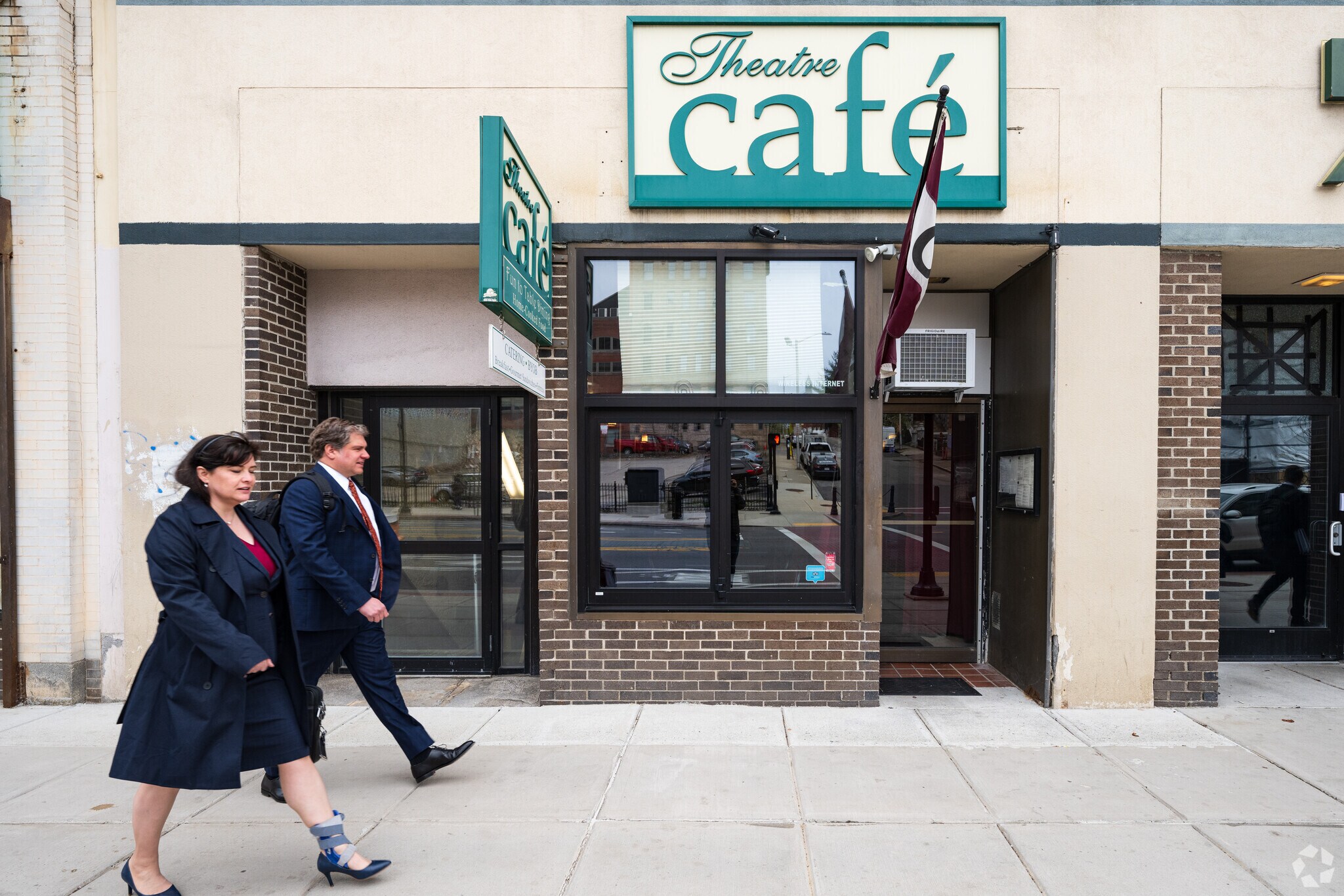 Theatre cafe serves Breakfast, Lunch and dinner for those working downtown or to watch a show.