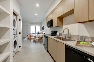 1157 S Hoover St, Los Angeles, CA 90006