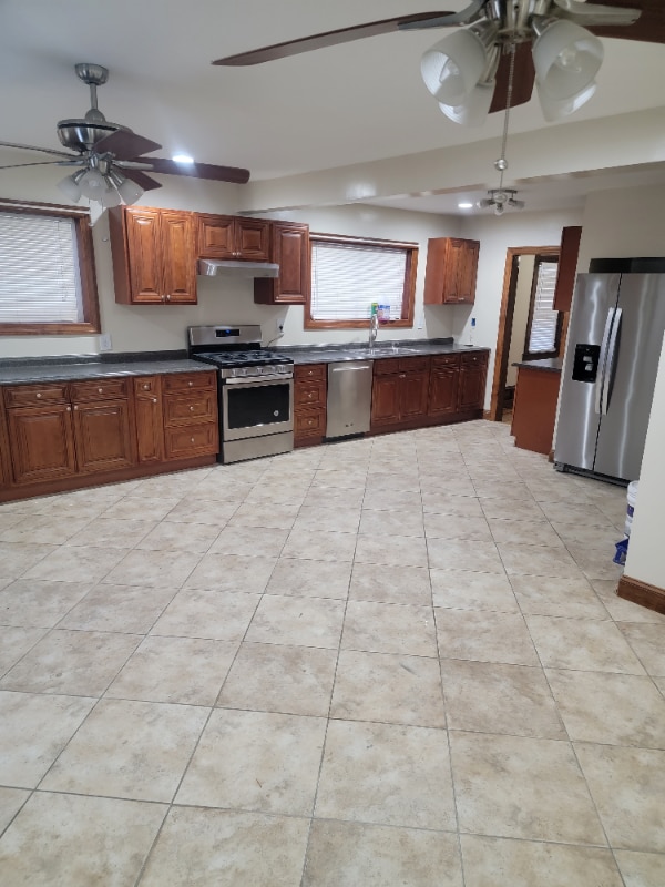 1 N Phetteplace St, Falconer, NY 14733