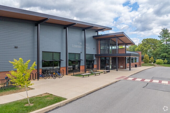 239 students are taught at Corl Street Elementary School.