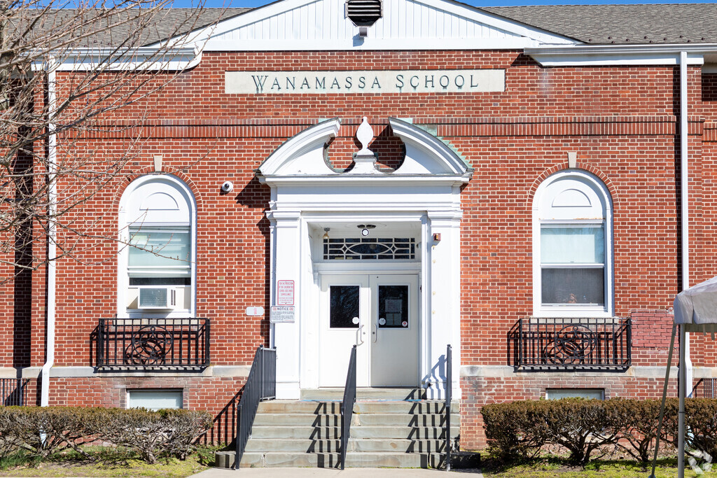 Front entrance at Wanamassa Elementary School
