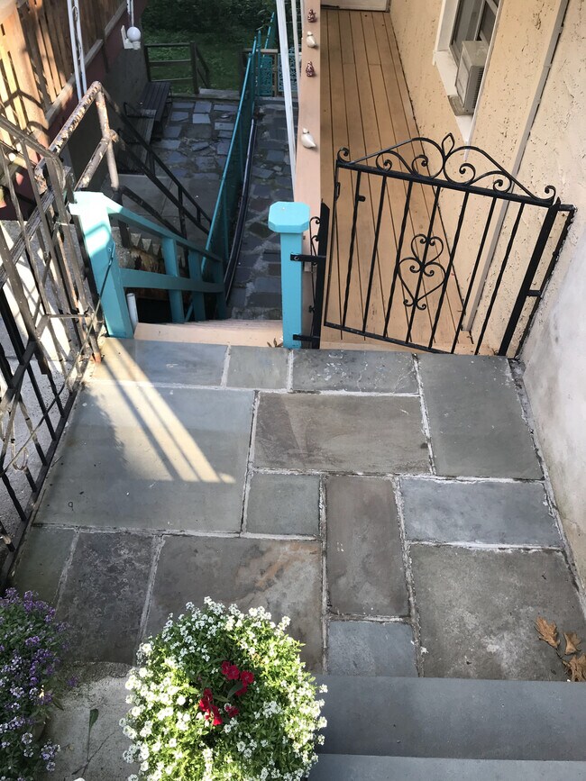 63 Hancock Ave Unit Ground, Yonkers, NY 10705