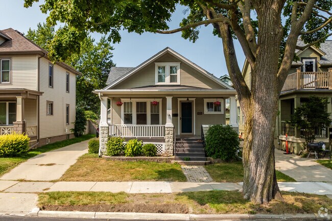 Bungalow style homes here require minimal landscaping.