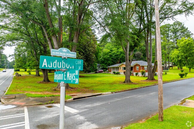 In the heart of Audubon Forest, tree-lined streets and neighborly charm meet at every corner.
