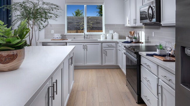 1114 N Bianca Ln, Mountain House, CA 95391 - photo 3