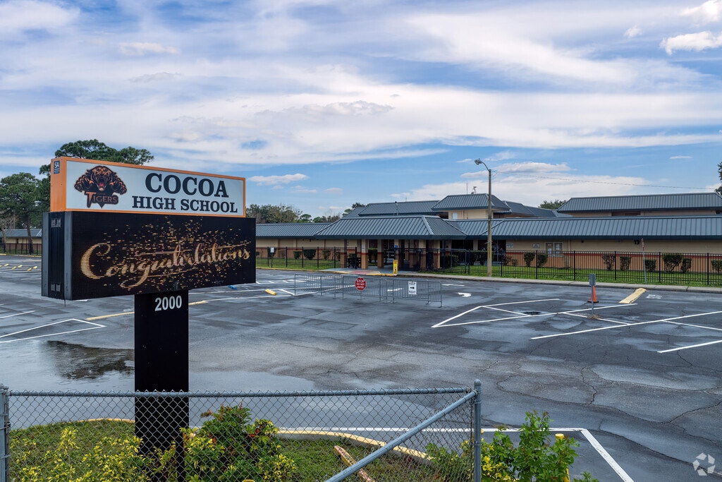 Cocoa High School, Rankings & Reviews