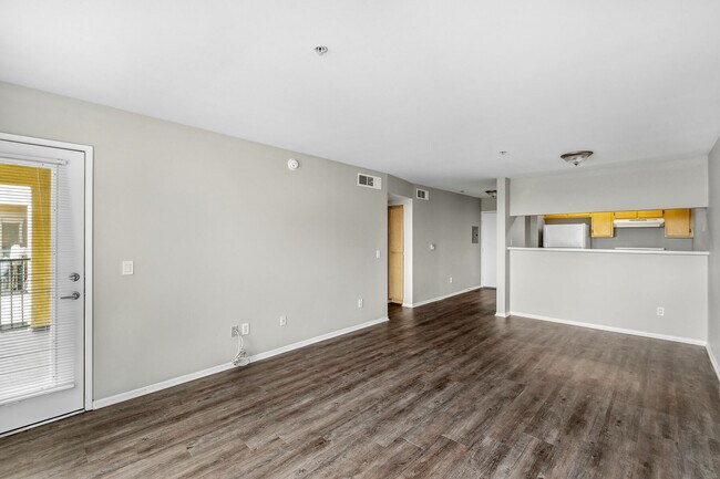 Harvard Yard and Glenmary Senior Affordable  Apartments, Los Angeles, CA 90047 - photo 3