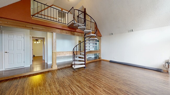 16118 York Minster Dr, Spring, TX 77379 - photo 2