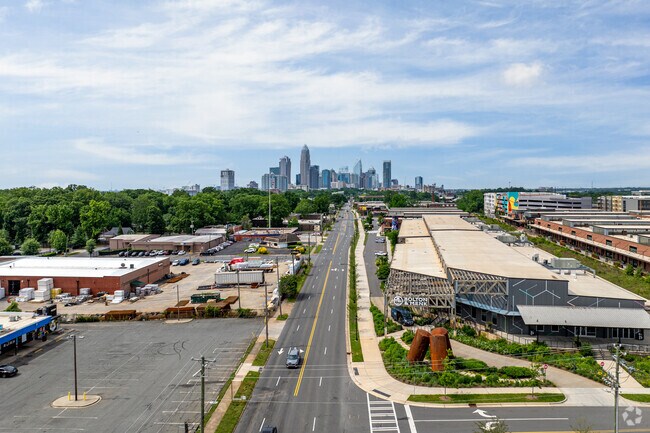 Druid Hill residents only have a 2 mile commute to Uptown Charlotte.