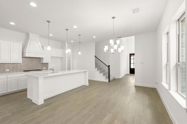 6_07. 3622 Finnian - Dining (3).jpg