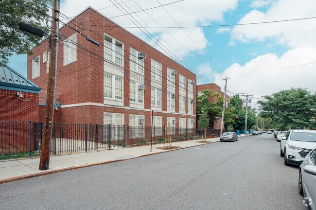 Students at Silver Lake can attend P.S. 45 John Tyler, ranked as an A-minus elementary school.