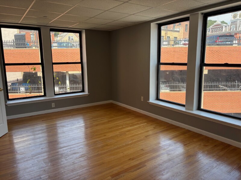 16 Franklin St unit 409 B4.980, Norwich, CT 06360 - photo 1