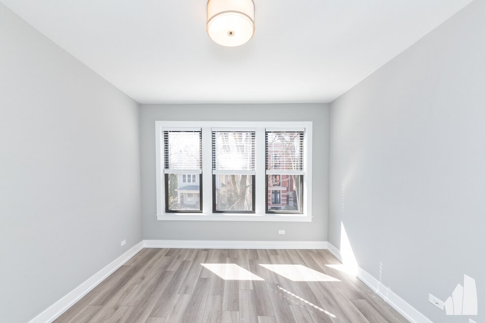 3930 N Janssen Ave unit 1E-3941, Chicago, IL 60613 - photo 1