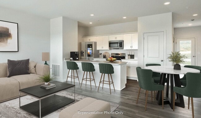 59 N Conifer Dr, Elizabethtown, PA 17022 - photo 2