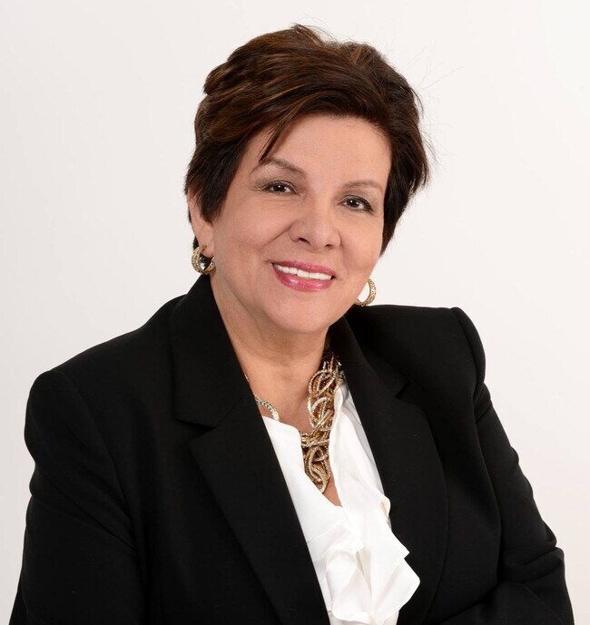 Esther Aguilar Gonzalez