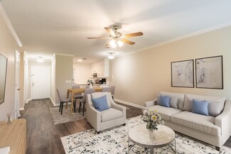 1000 Airport Rd SW, Huntsville, AL 35802