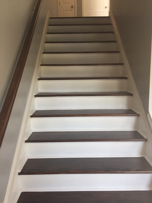 7767 Betsy Ross Cir, Dayton, OH 45459 - photo 6