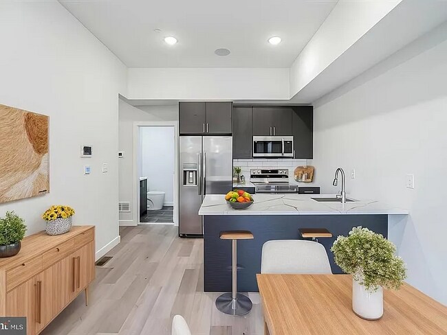 2417 N 7th St unit A, Philadelphia, PA 19133 - photo 7