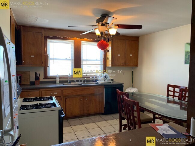 3 Everett Ave unit 1, Somerville, MA 02145 - photo 4