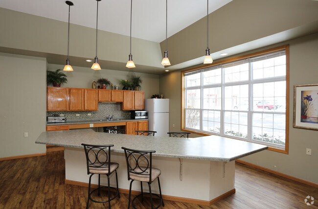 Kenosha Commons, Kenosha, WI 53144 - photo 6