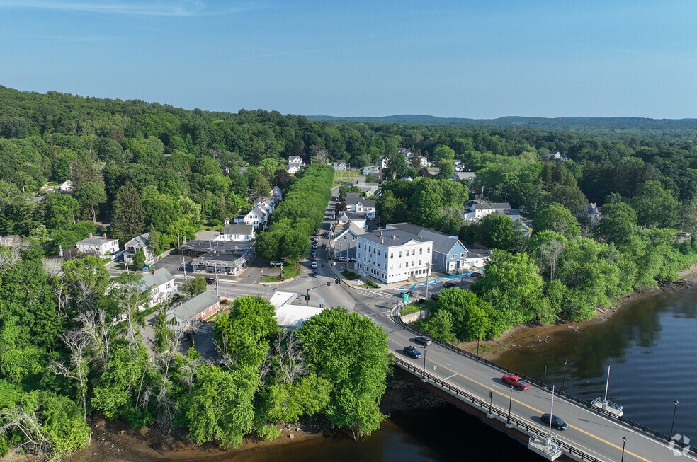 1026742_Groveland_06302025_ra_FINAL