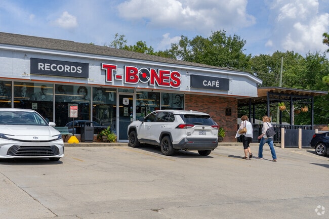 T-Bones in The Heights-Avenues is a charming café & record shop that boasts a vibrant atmosphere