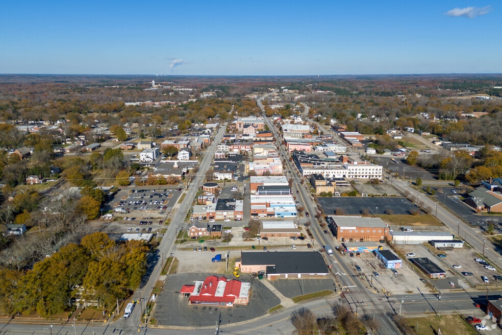 Lancaster_1003579_RZ_081225_v2