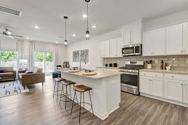 7016 Bentz St unit 36474726, Charlotte, NC 28269 - photo 5