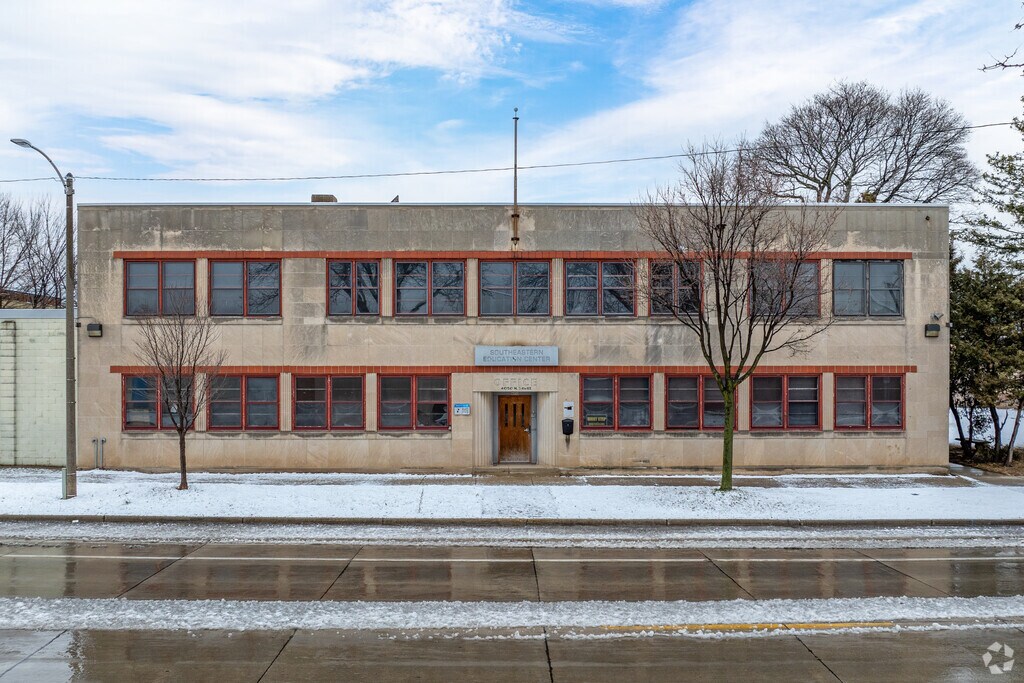 Right Step was established in the City of Milwaukee in 2007.