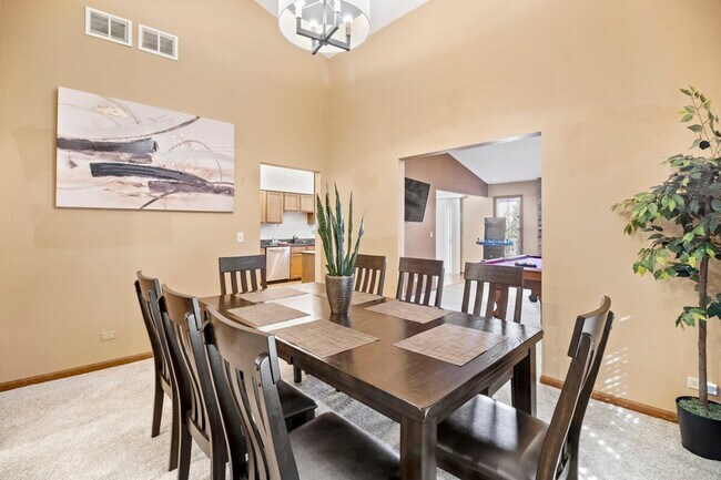 121 S Windham Ln unit ID1285039P, Bloomingdale, IL 60108 - photo 4