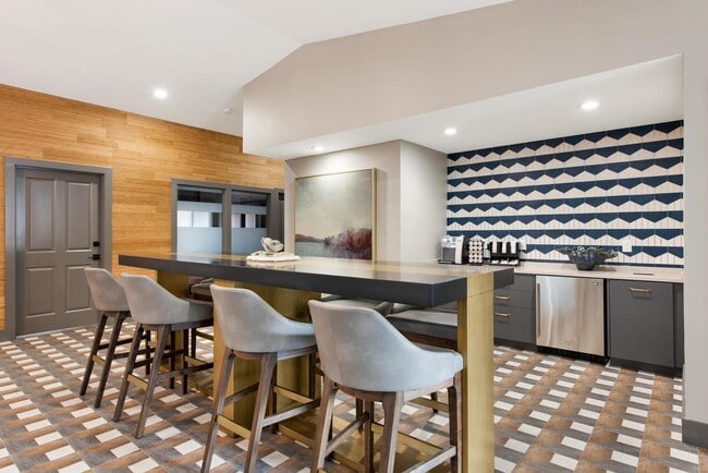 Mariners Glen Apartment Homes, Port Orchard, WA 98366 - photo 7