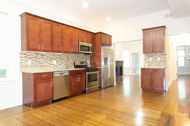 18 Robeson St unit 2, Jamaica Plain, MA 02130 - photo 2