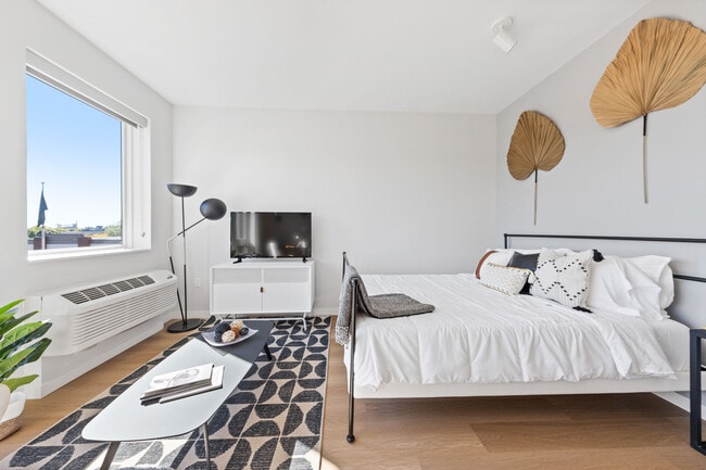 Alvera, Saint Paul, MN 55102 - photo 7