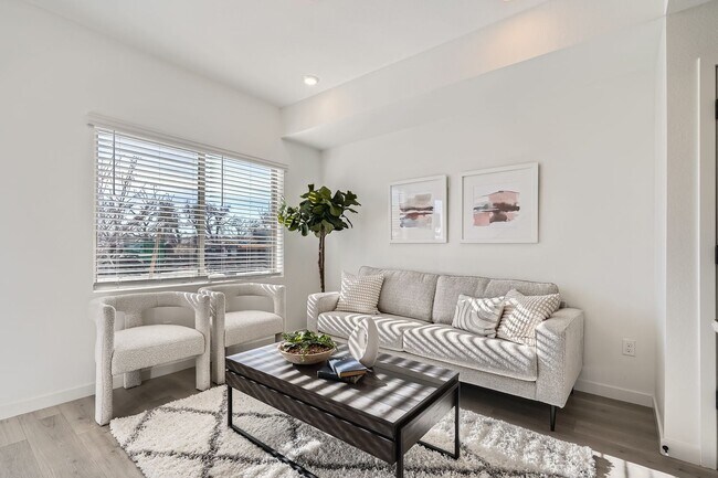 15323 W 69th Ave, Arvada, CO 80007 - photo 6