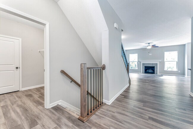 Meadow Grove Estates North - Meadow Grove Reserve Condominiums, Fillmore Plan unit 36500367, Grove City, OH 43123 - photo 3