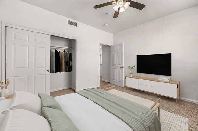 Villa Lucia Apartments - A Quiet Community located on Figarden Loop, Fresno, CA 93722 - photo 3