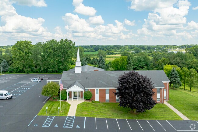 Loomis Park Baptist Academy main parking area and drop-off.