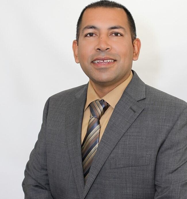 Agent Photo